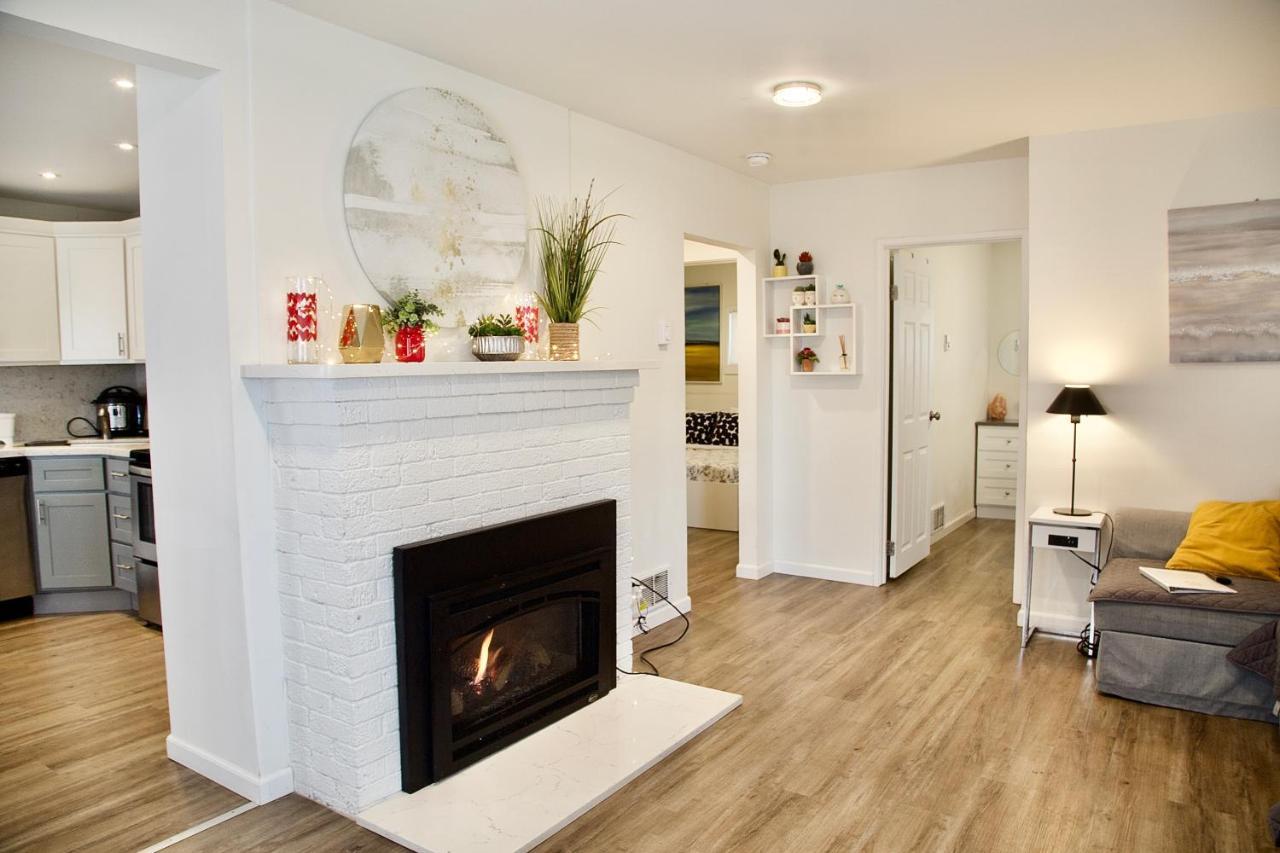 Cozy Home Conveniently Located With King Bed Tacoma Bagian luar foto